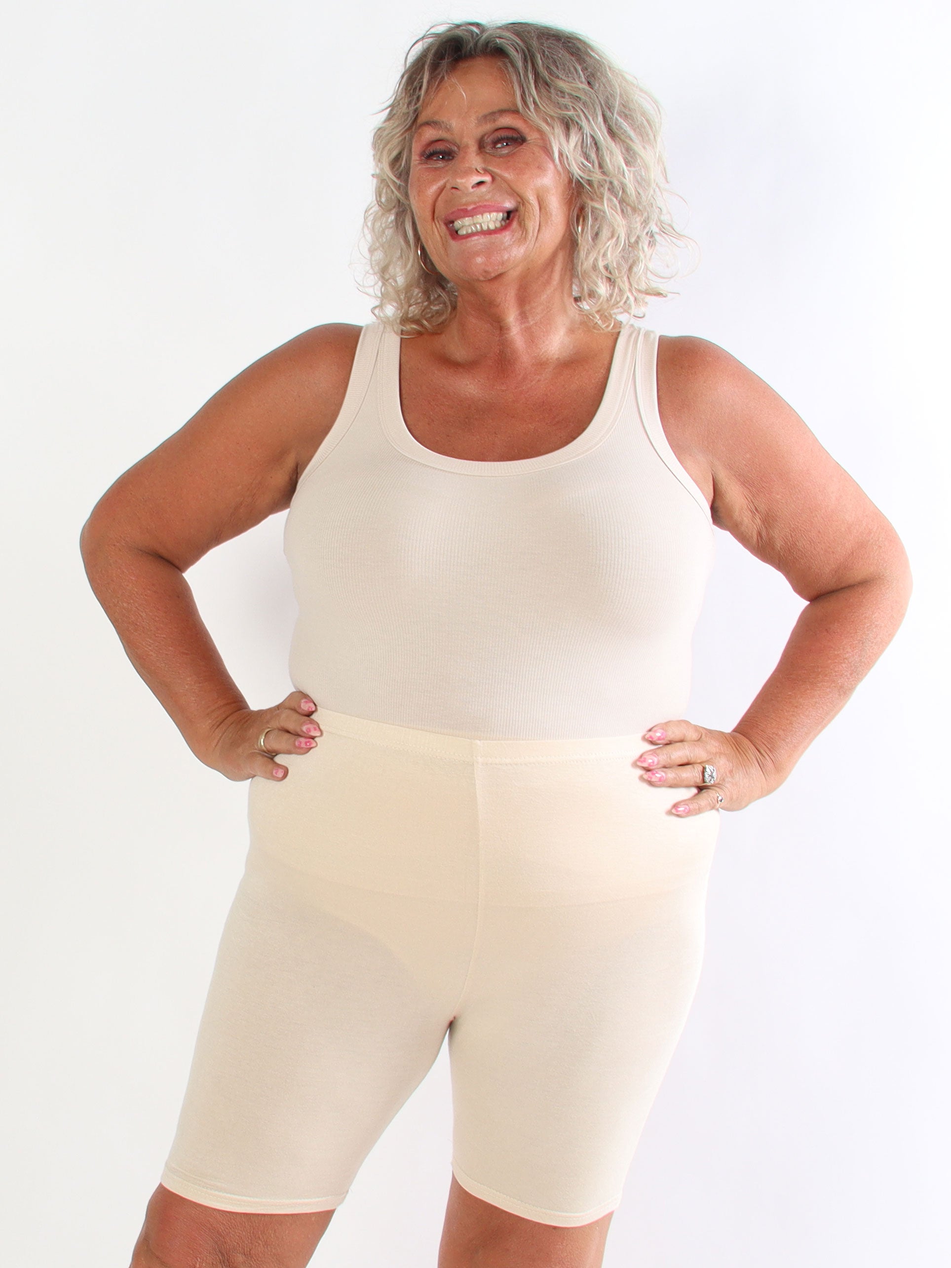 Caro - Bløde plus size cykelshorts i viskose